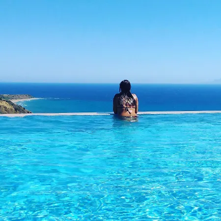 Kaminia Blu Villa *