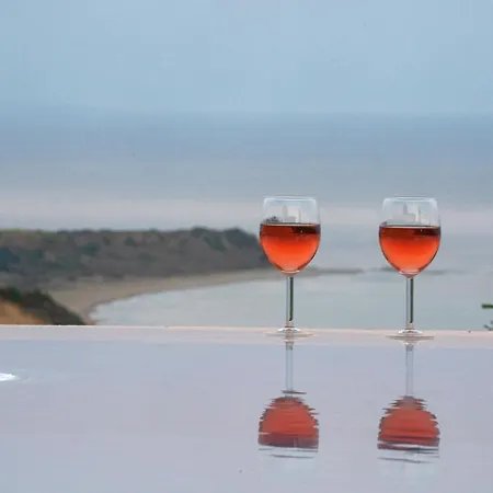 Kaminia Blu Willa Ratzaklíon