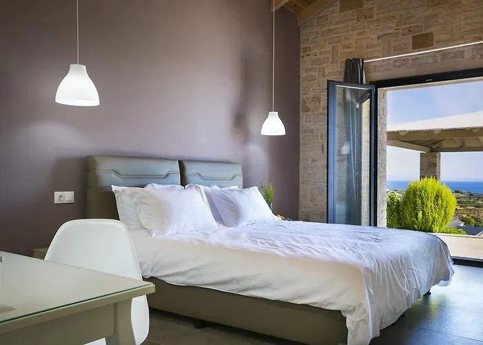 Kaminia Blu * Ratzaklion